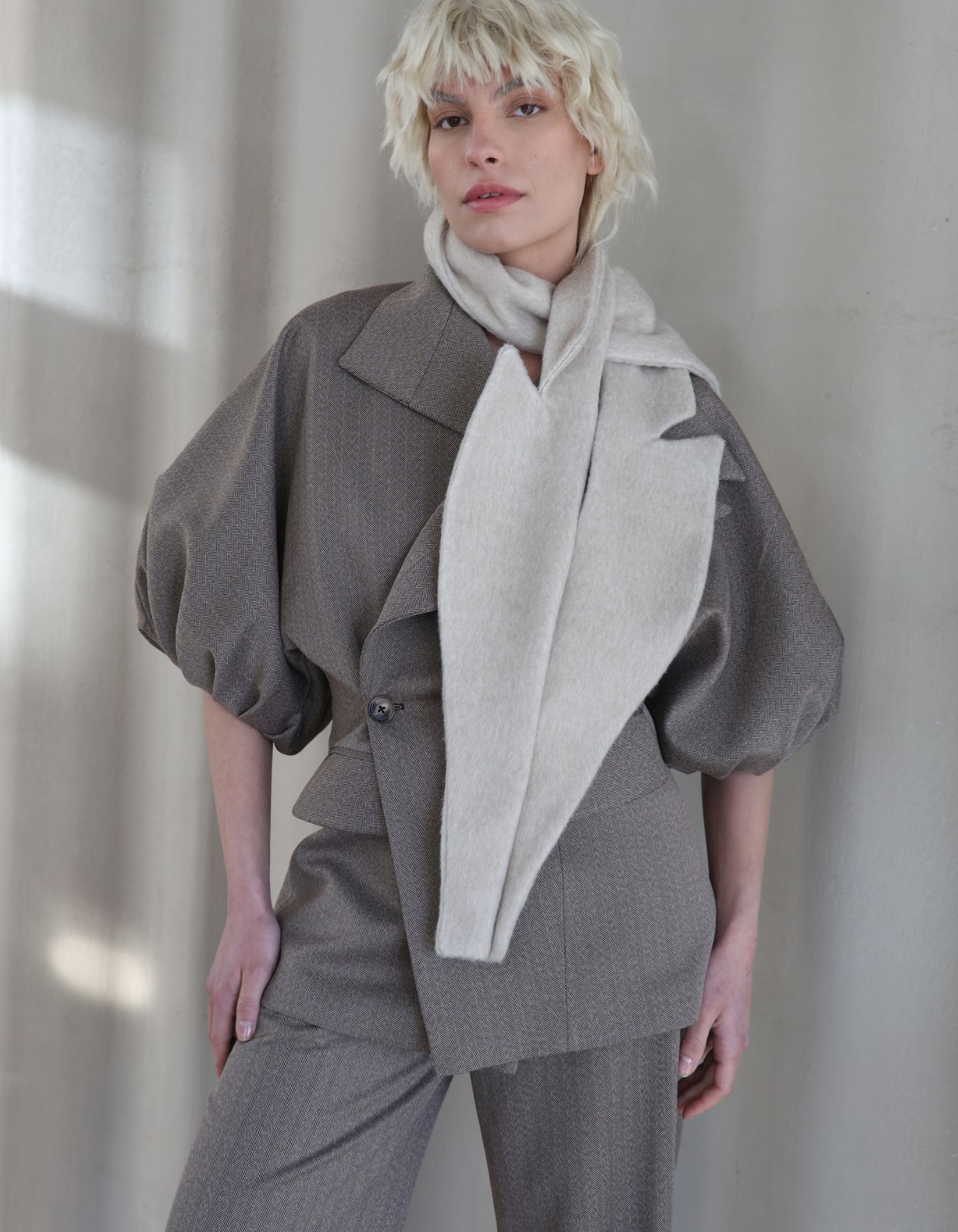 MAET Kisar Wool Scarf - Light Beige
