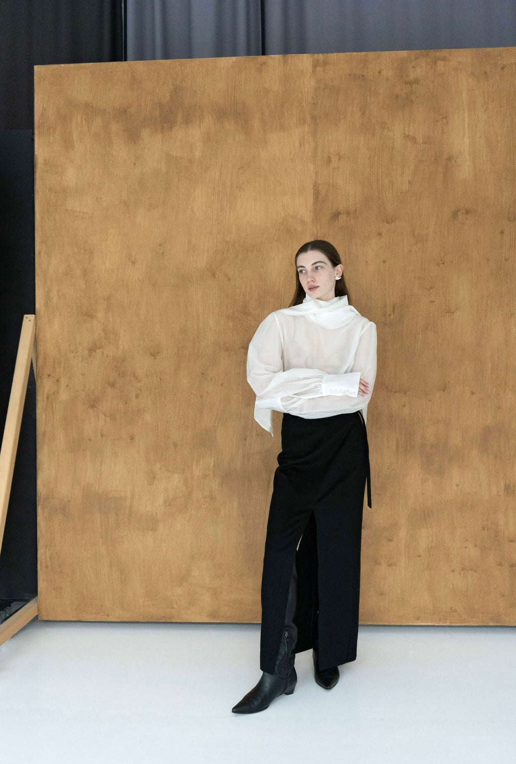 K M by LANGE Chernozem Pencil Cashmere Skirt - Black