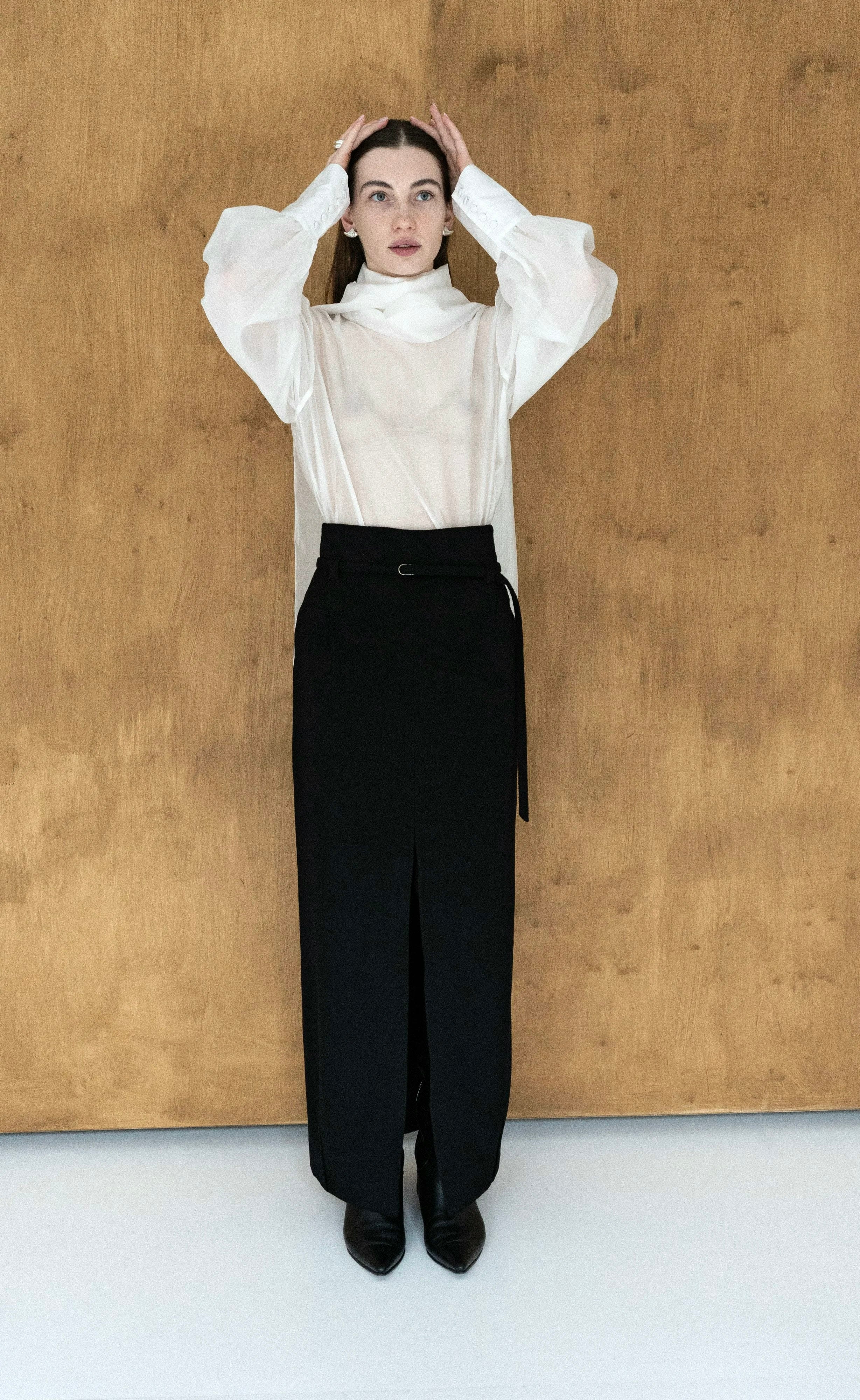 K M by LANGE Chernozem Pencil Cashmere Skirt - Black