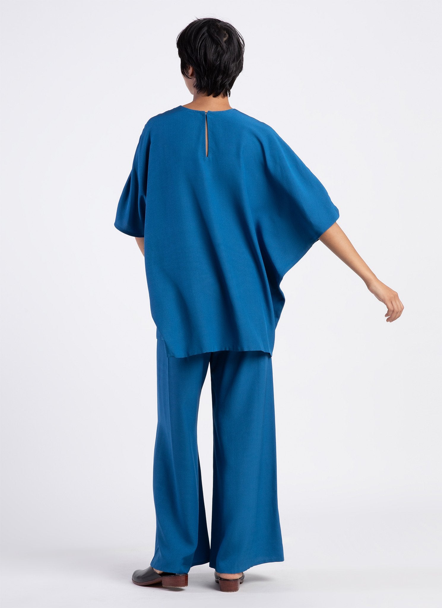 KAAREM Kite Round Neck Silk Tunic Top - Cobalt Blue
