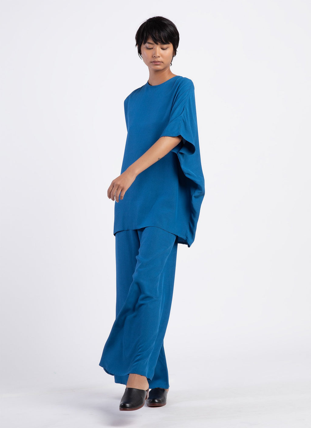 KAAREM Kite Round Neck Silk Tunic Top - Cobalt Blue