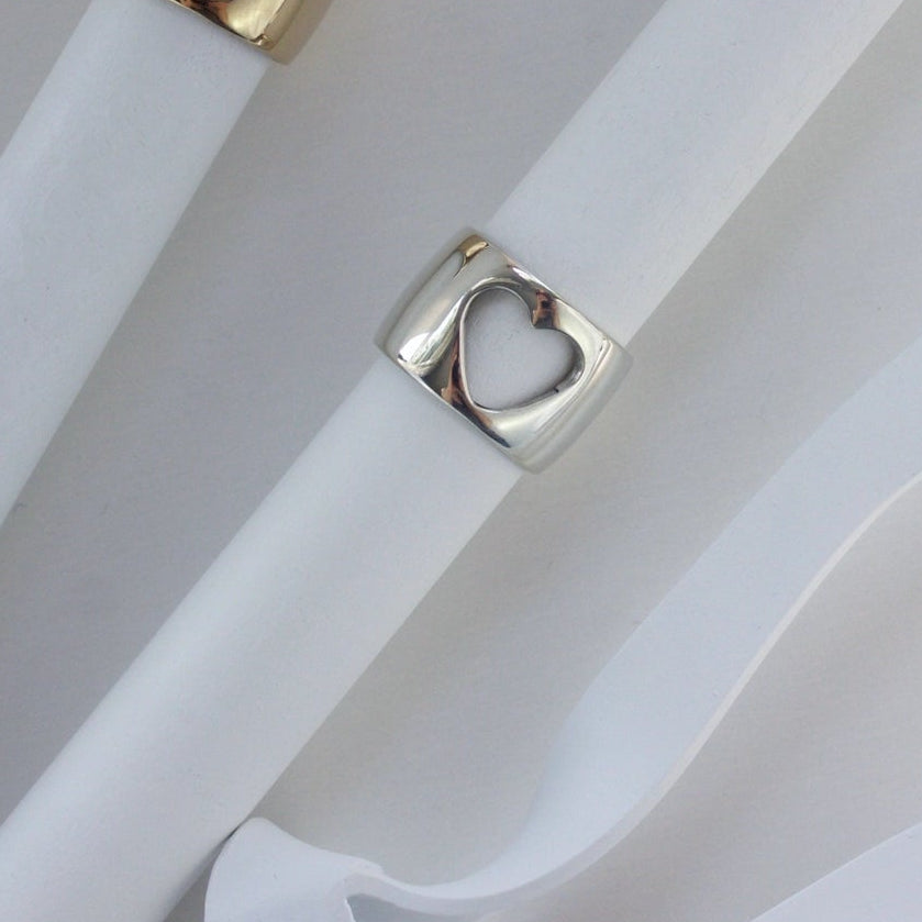 L.Greenwalt Jewelry Heart Ring