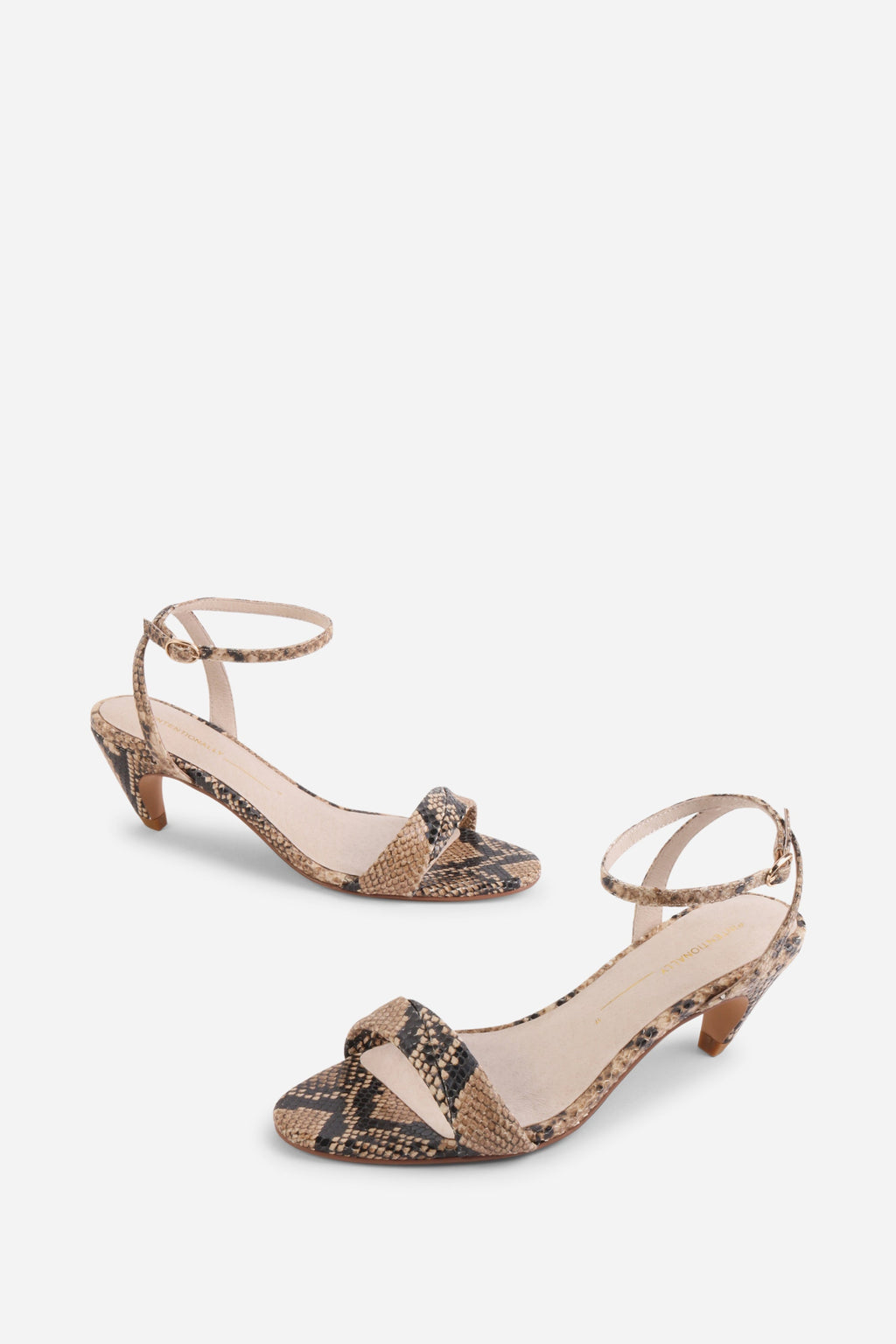 INTENTIONALLY __________. Liani Heel