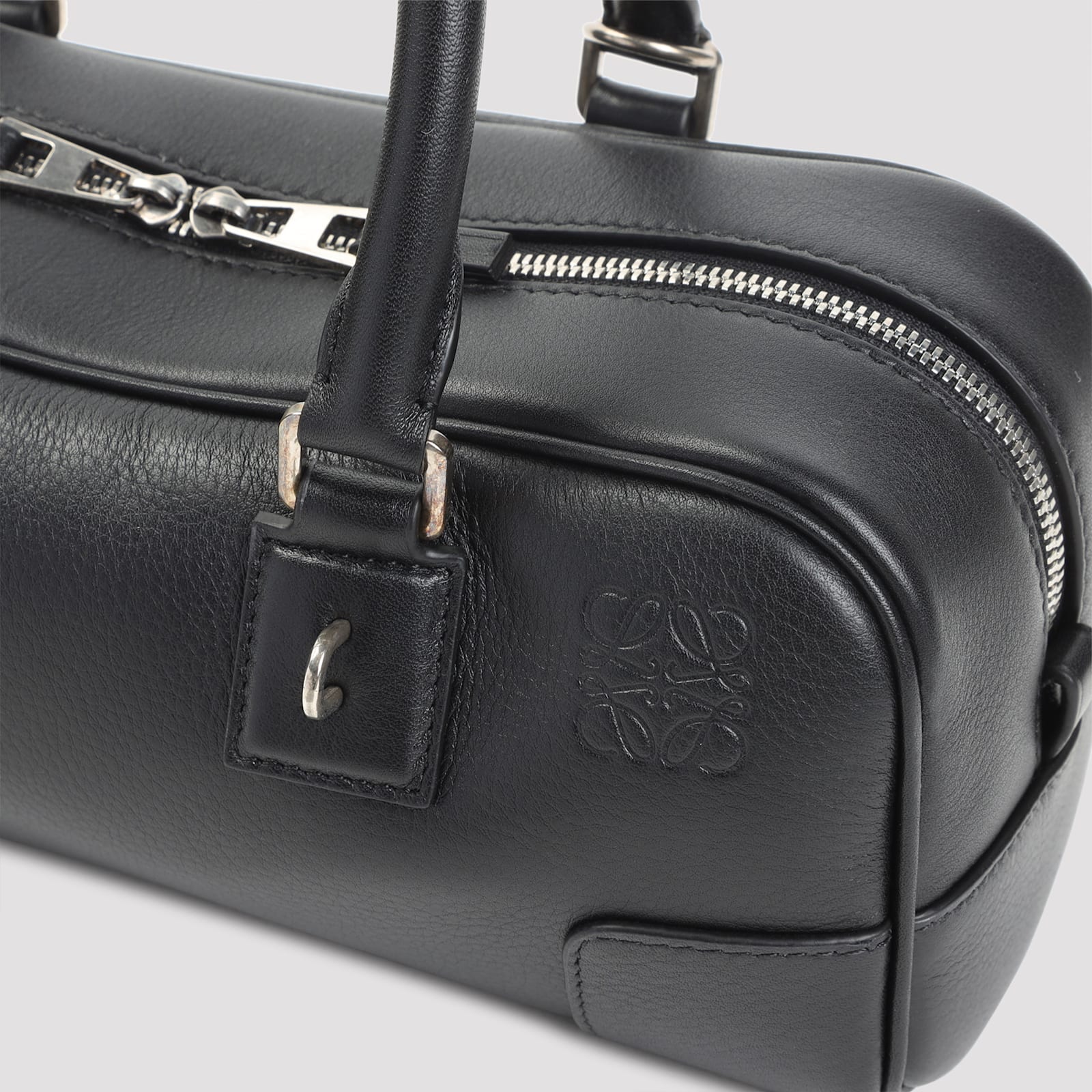 LOEWE Amazona 23 Cropped Bag Shoulder Bag - Black