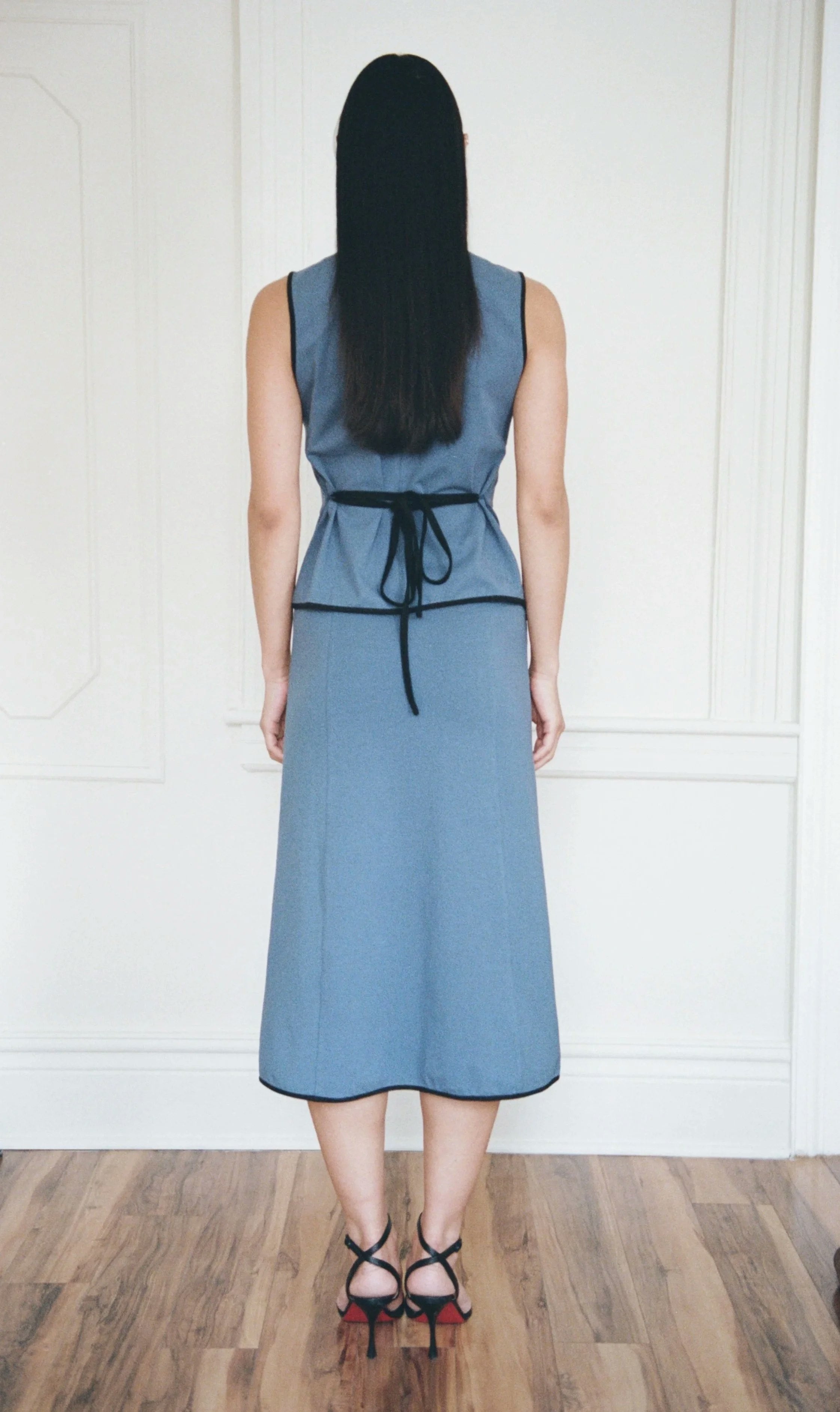 LOVETHANKS Caro Sleeveless Top