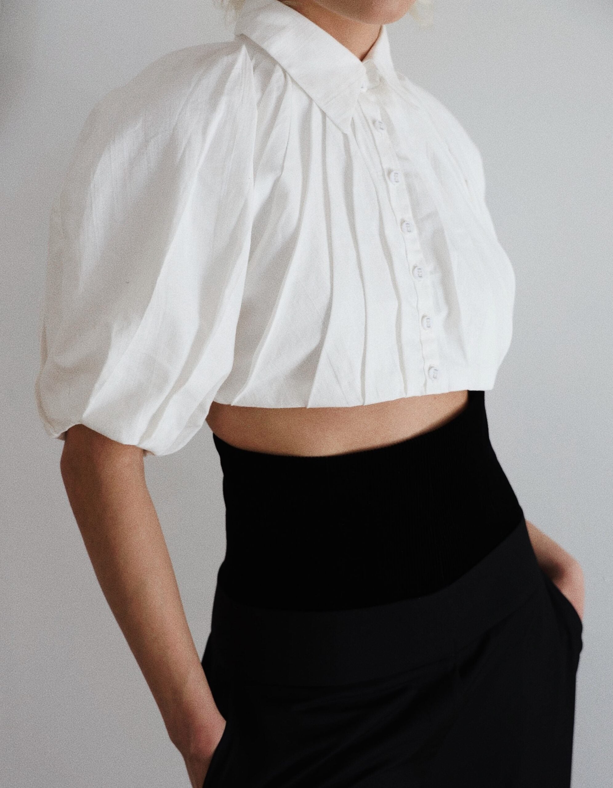 MAET Lunova High Waist Pants with Removable Waist-Band - Pants - Black