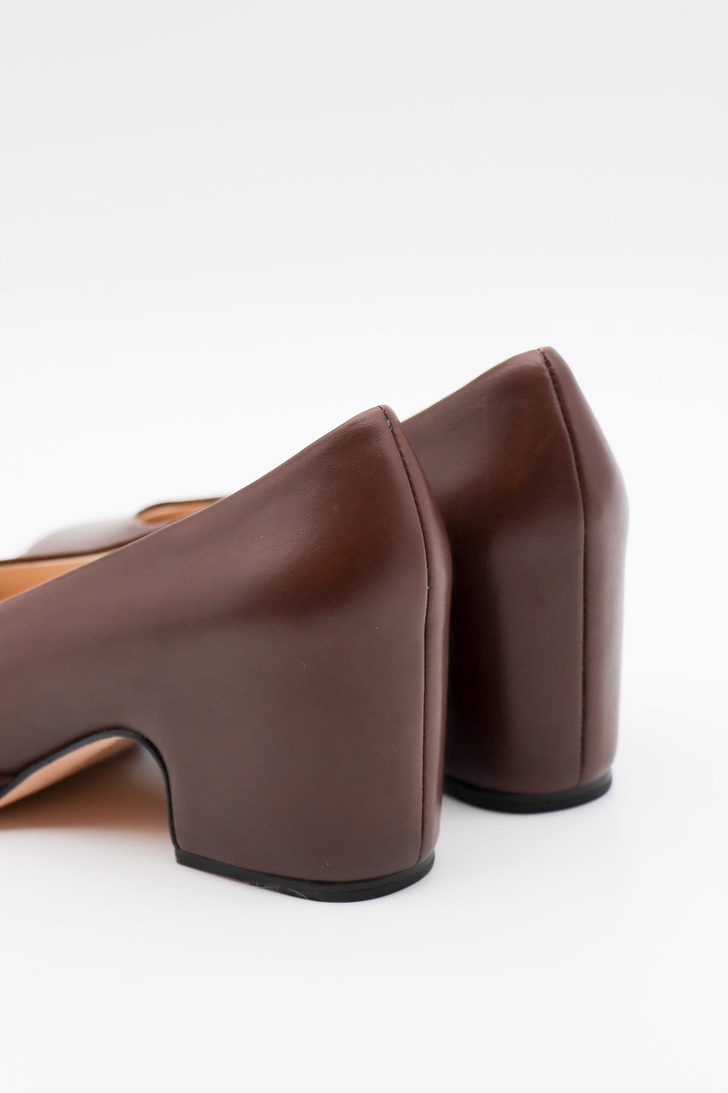 Lauren Manoogian Arch Pump