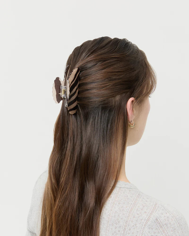 Loeffler Randall Yuri Scalloped Hair Claw