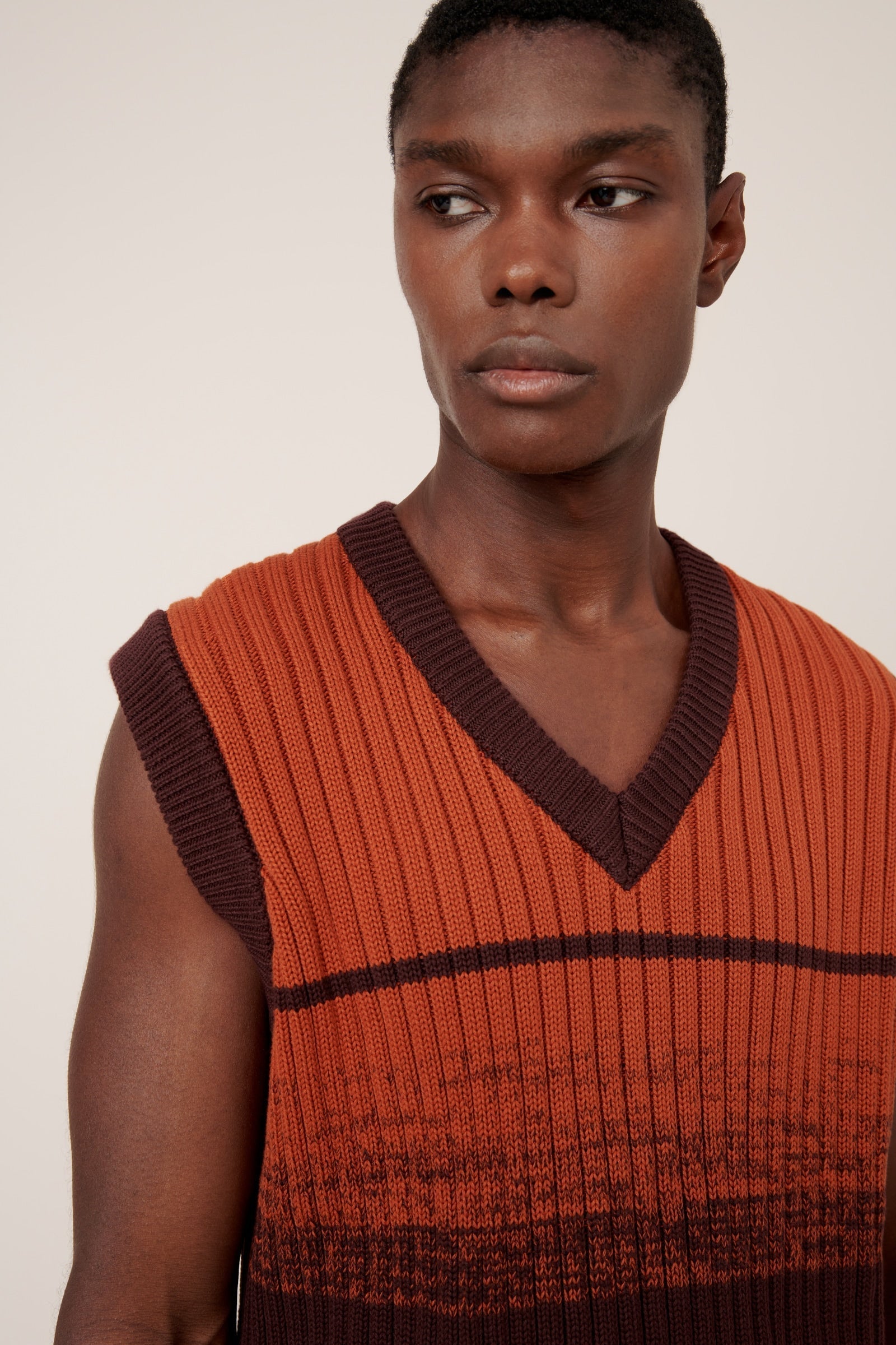 Kowtow Luca Vest - Clay-Gradient