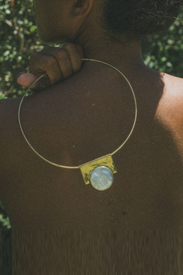MAAARI LUNAR COLLAR - PEARL