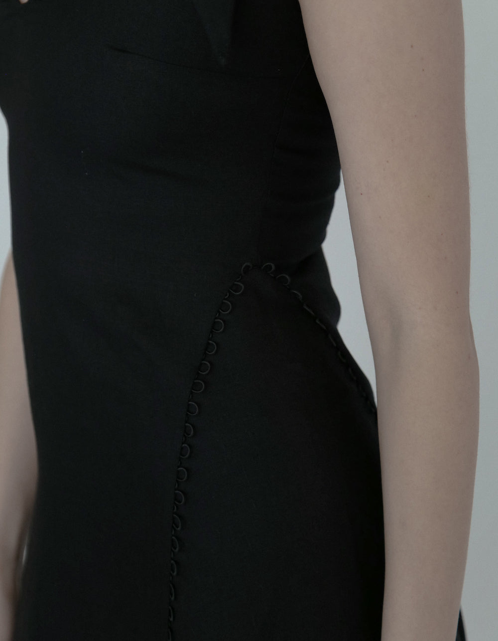 MAET AMARI Sleeveless Maxi Linen Dress - Black