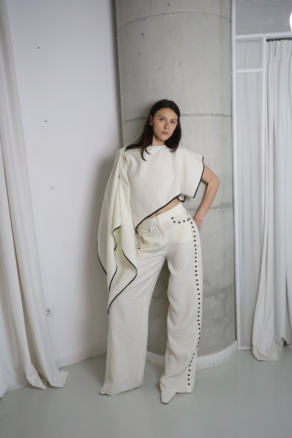 MAET Maila Multi Button Linen Pants