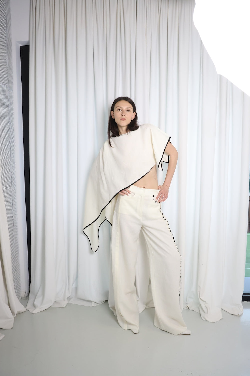 MAET Maila Multi Button Linen Pants