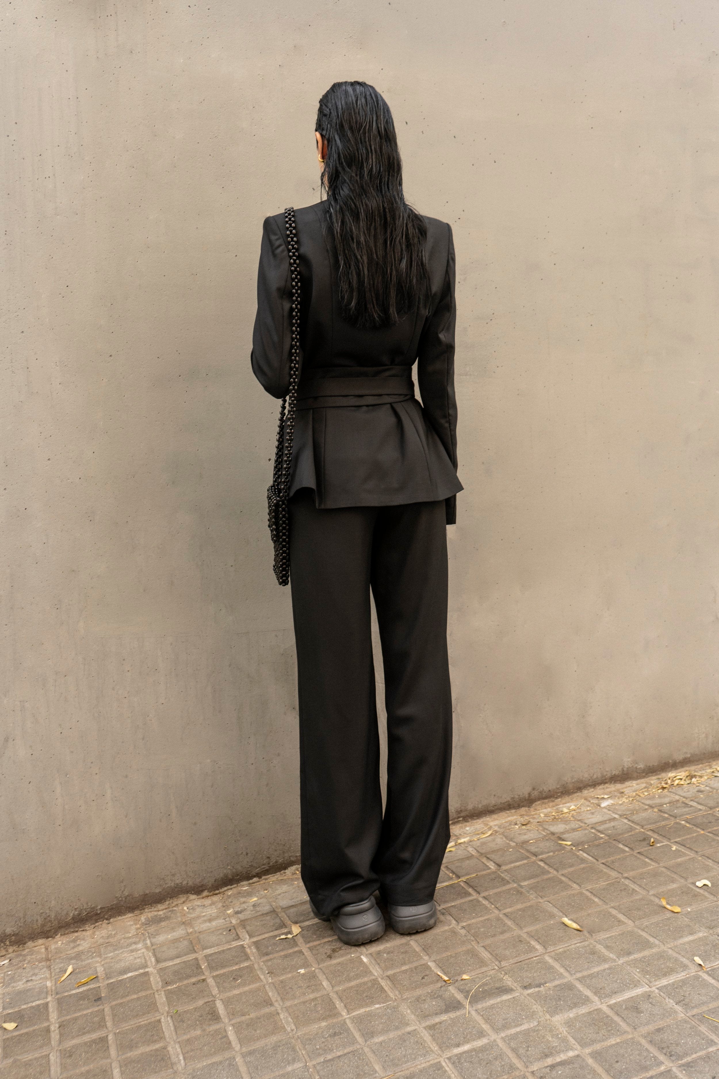 K M by L A N G E Mariupol  Wool Belt  Blazer - Black