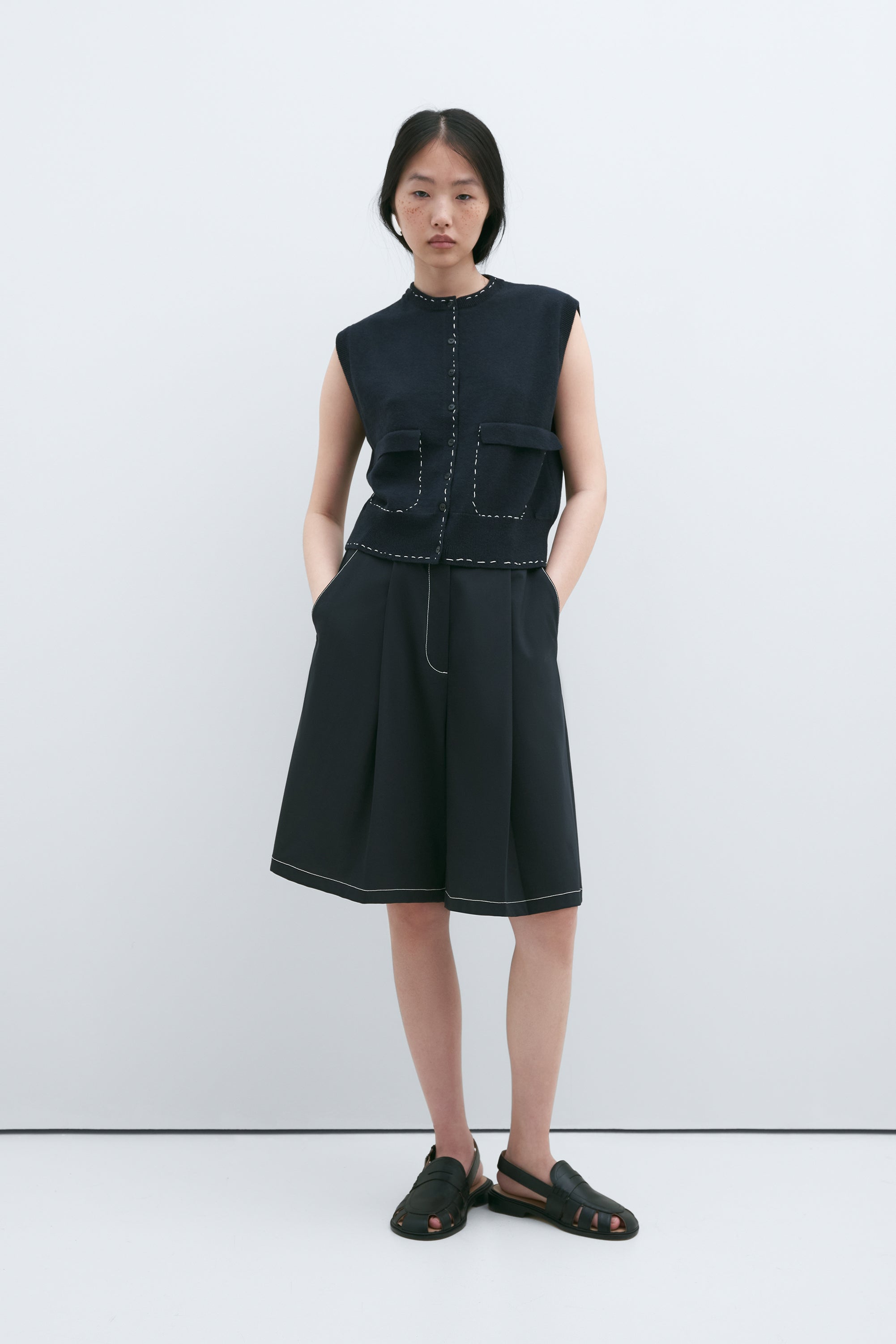 Cordera Merino Wool Stitched Waistcoat - Navy