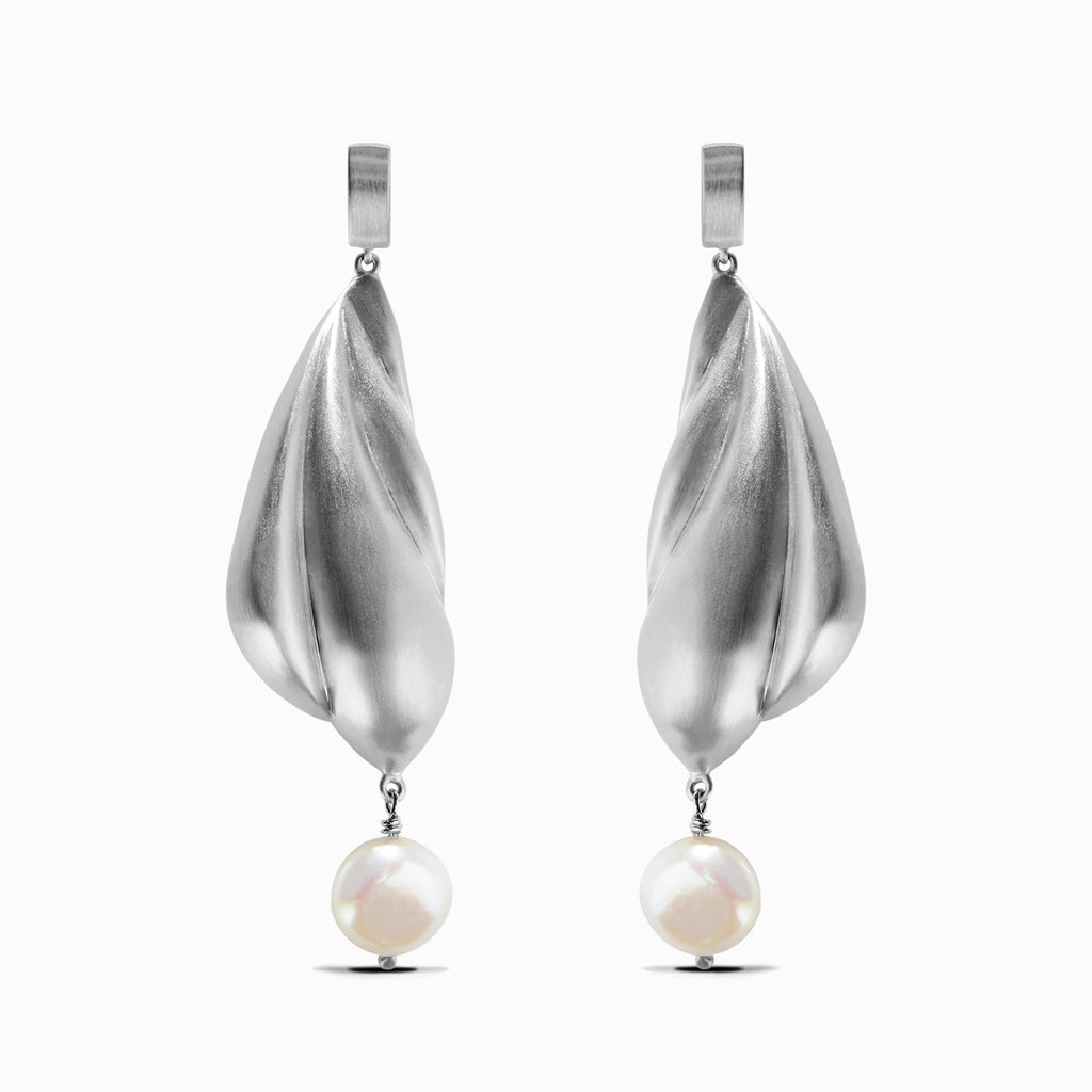 MING YU WANG Glacier Earrings - Sterling Silver/Pearl