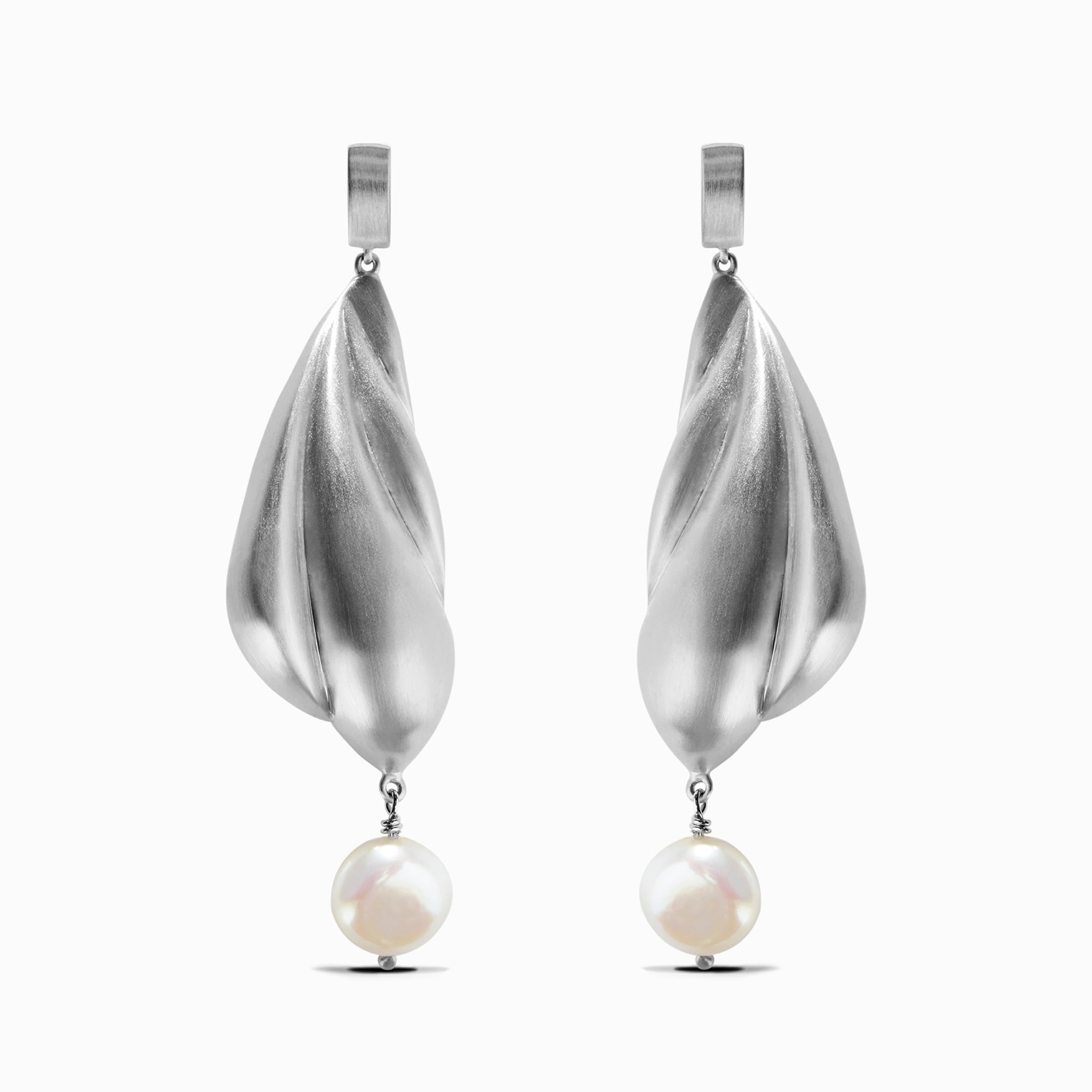 MING YU WANG Glacier Earrings - Sterling Silver/Pearl