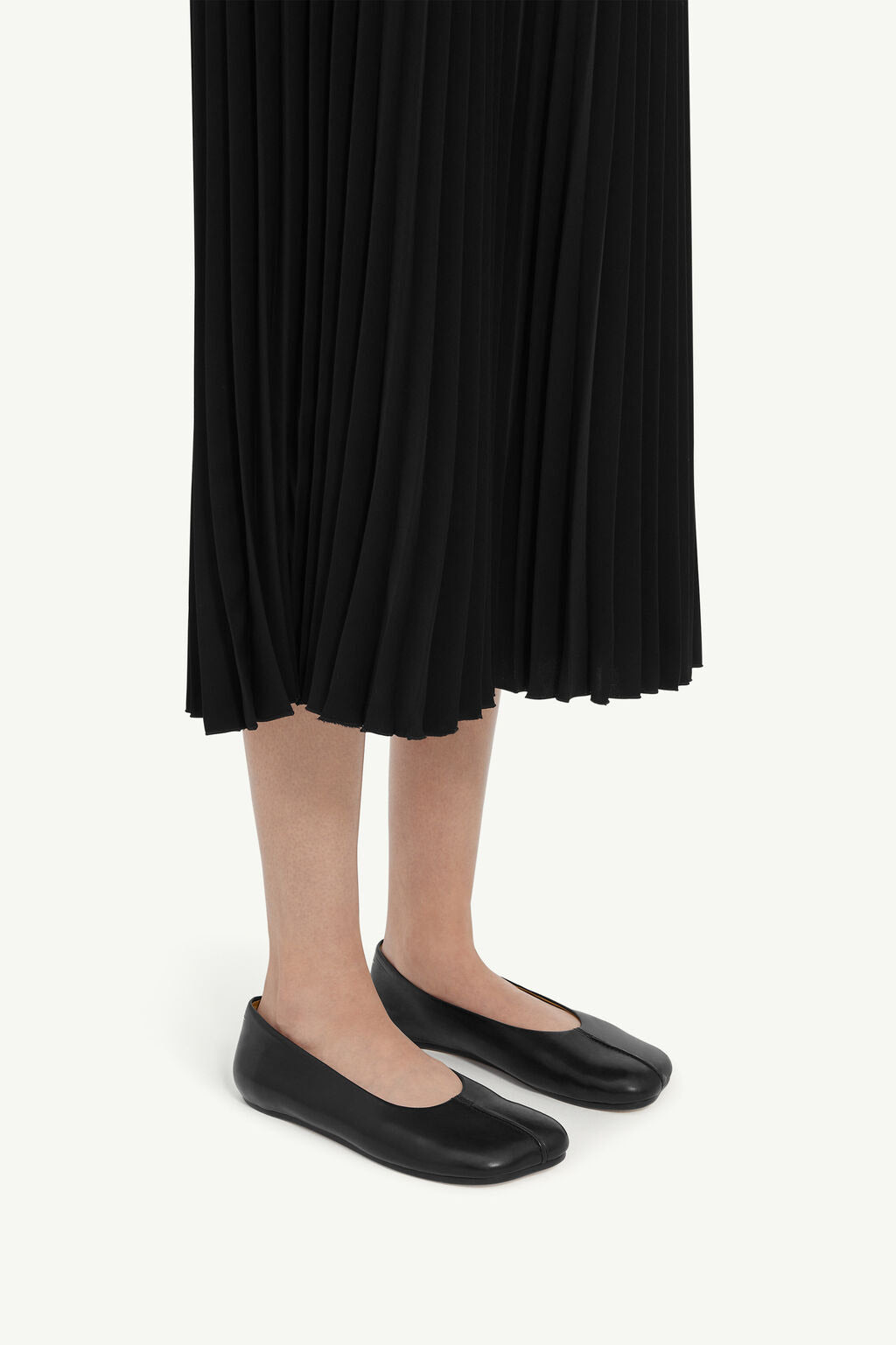 MM6 Maison Margiela Stitch-out Leather Ballerinas - Black