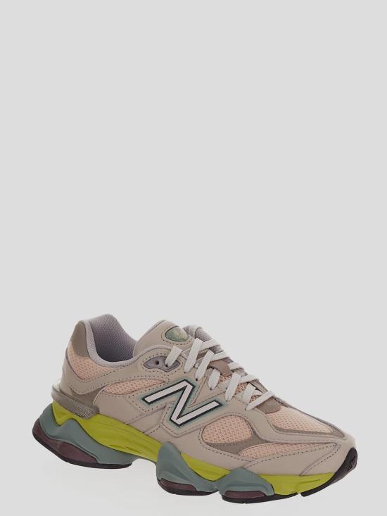 New Balance Moonbeam Sneakers