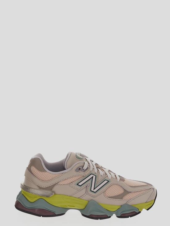 New Balance Moonbeam Sneakers