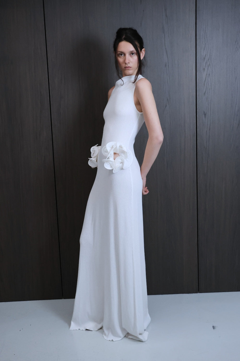 Maet Viola Cotton Knit Dress With 3d Flowers - Creme