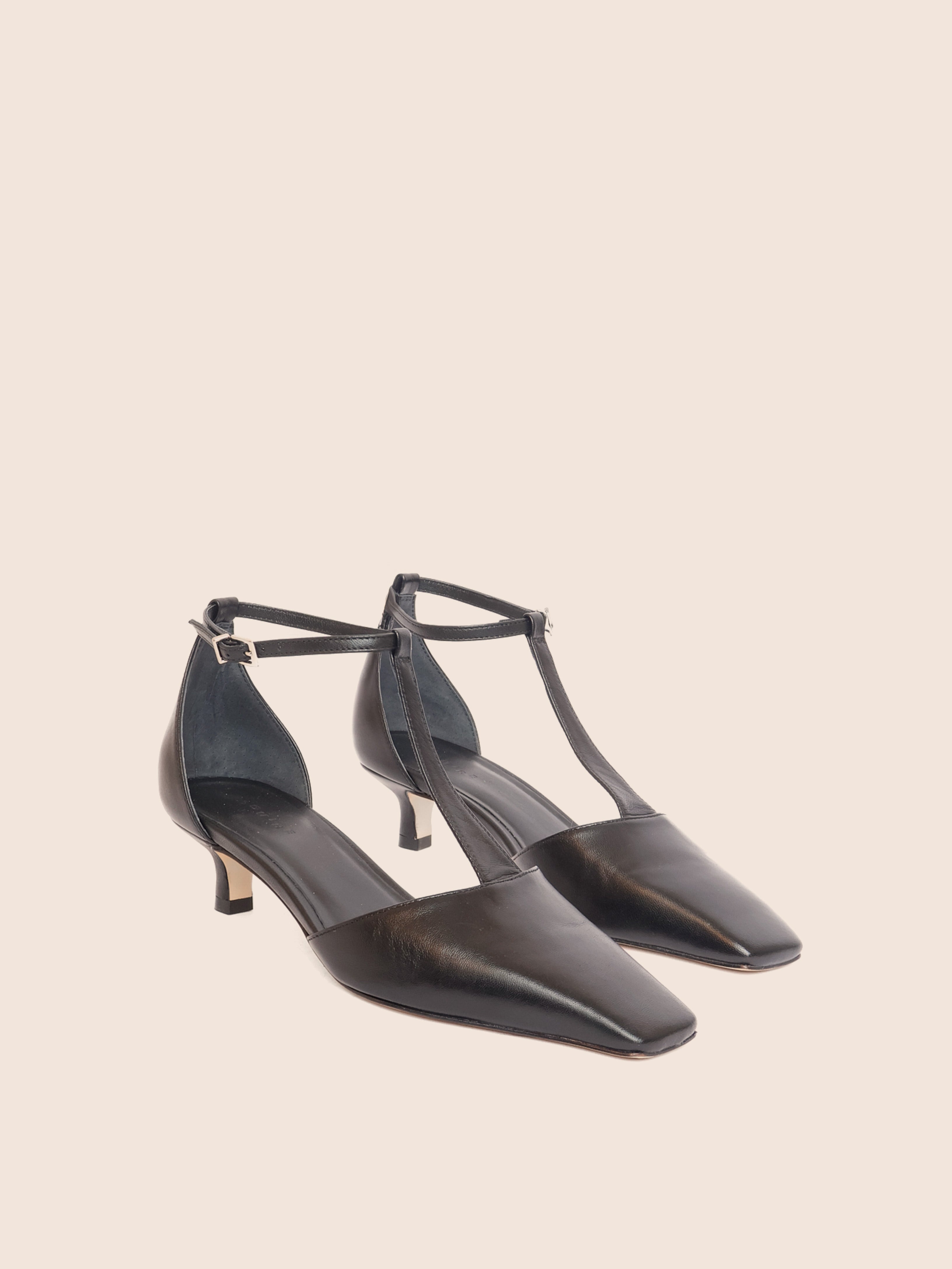 Maguire Almada Pump - Black