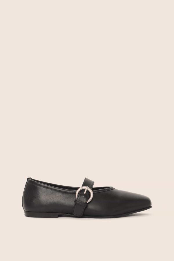 Maguire Aveiro Black Ballerina - Black