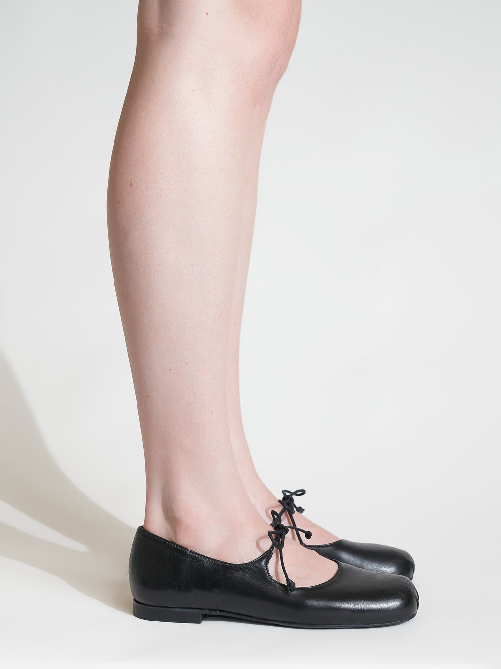 Maguire Gaia Black Ballerina Flats