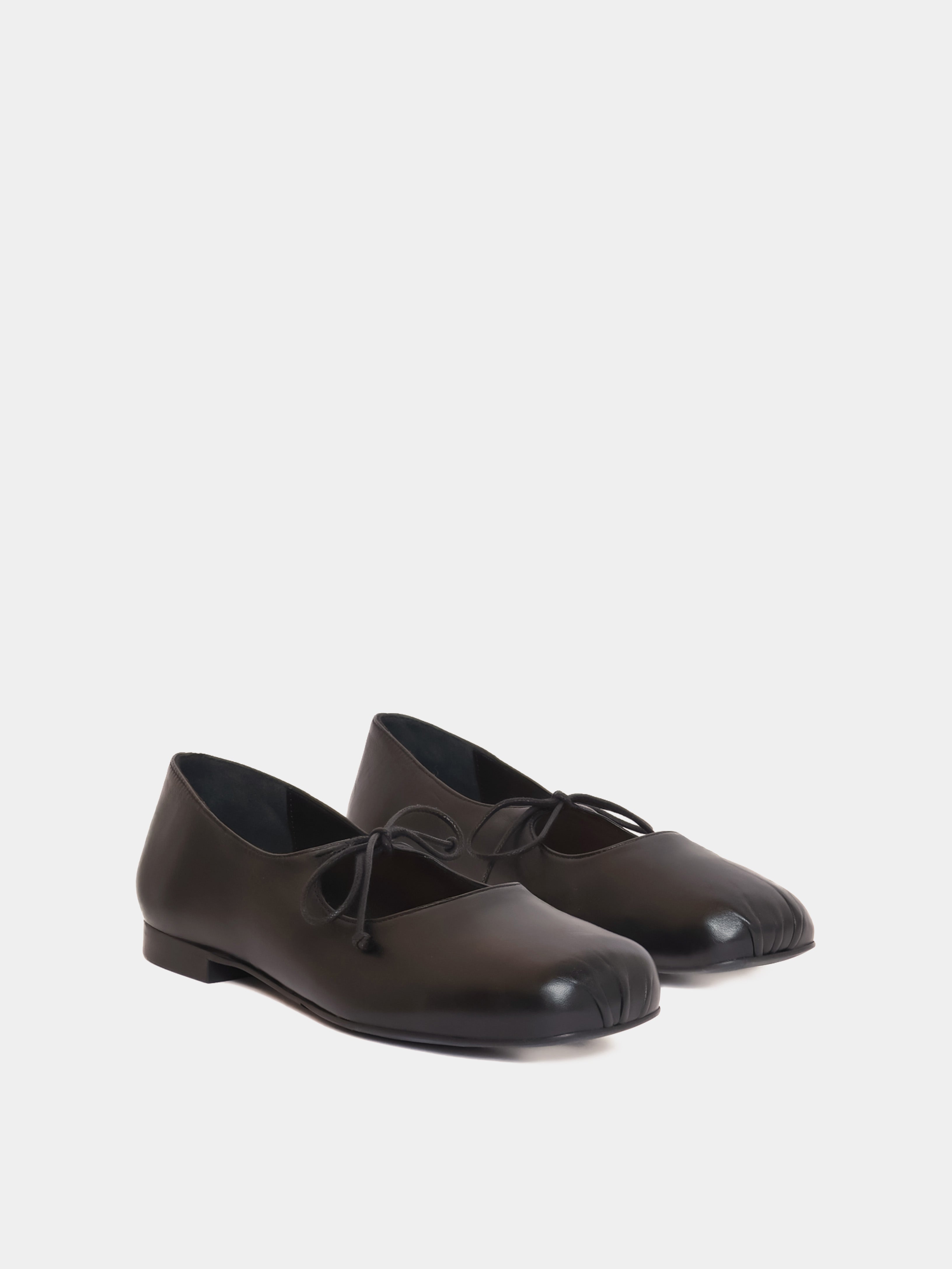 Maguire Gaia Black Ballerina Flats