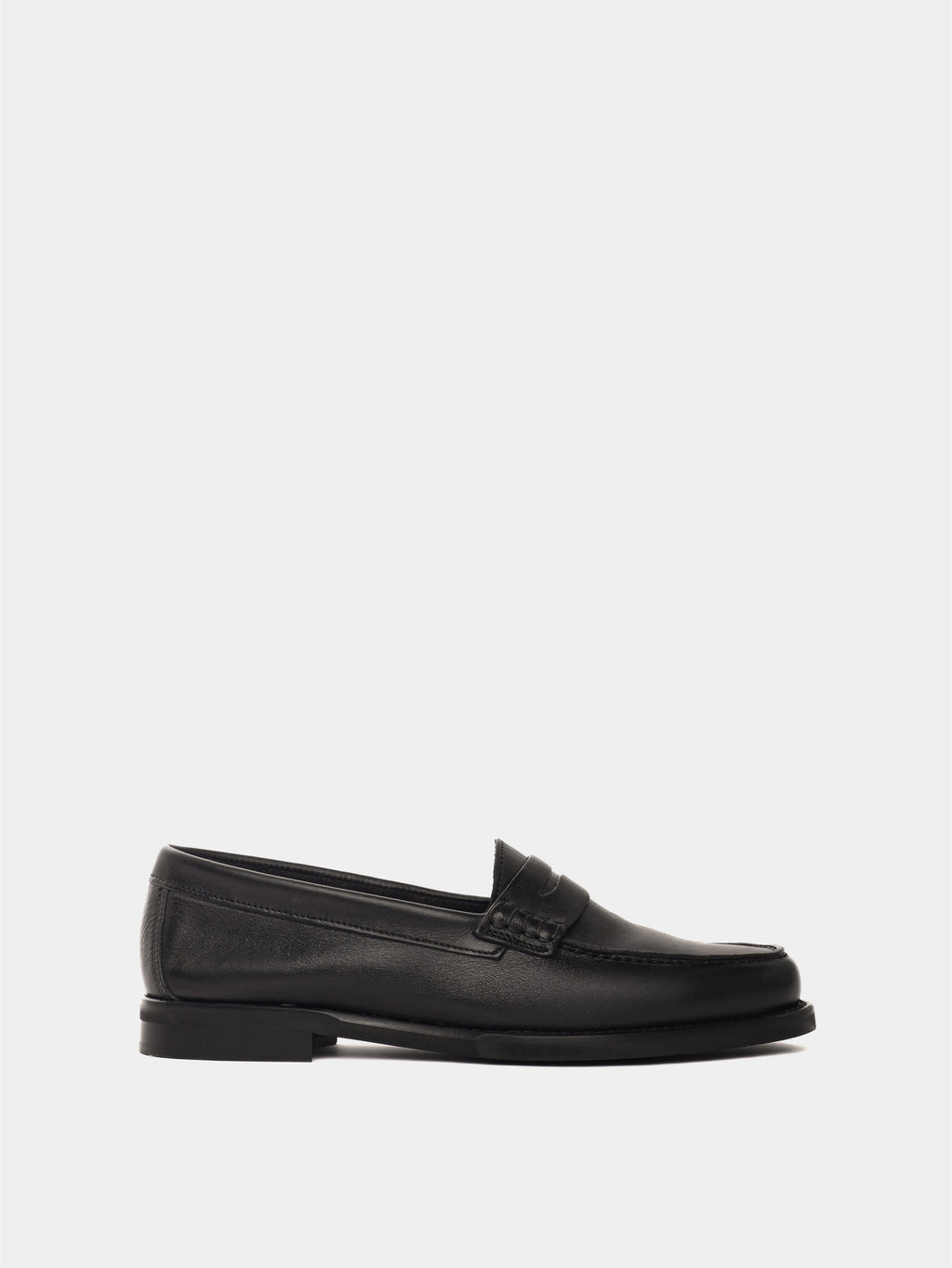 Maguire Napoli Black Loafer - Black