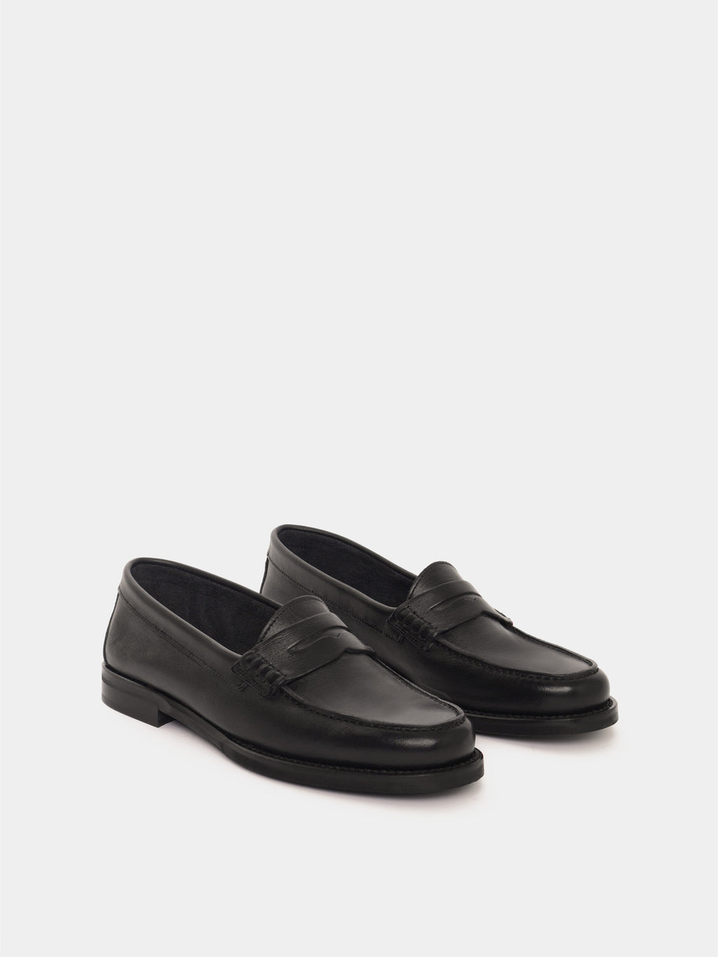 Maguire Napoli Black Loafer - Black