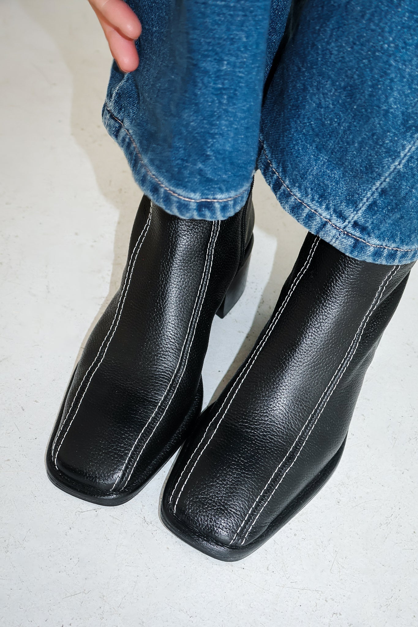 Maguire Sevilla Onyx Boot