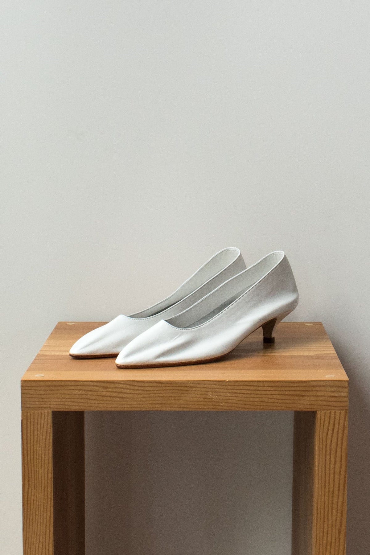 Martiniano After Party Pump - White
