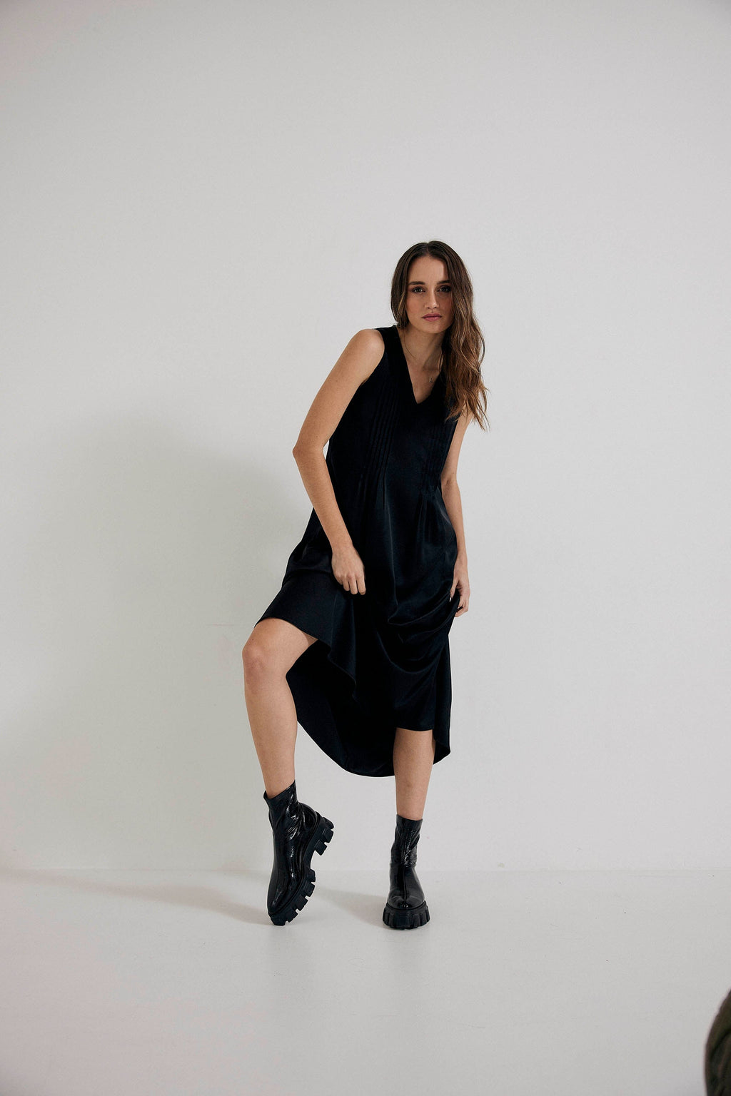 Lindsay Nicholas New York Maxi Dress - Black