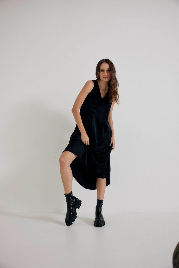 Lindsay Nicholas New York Maxi Dress - Black