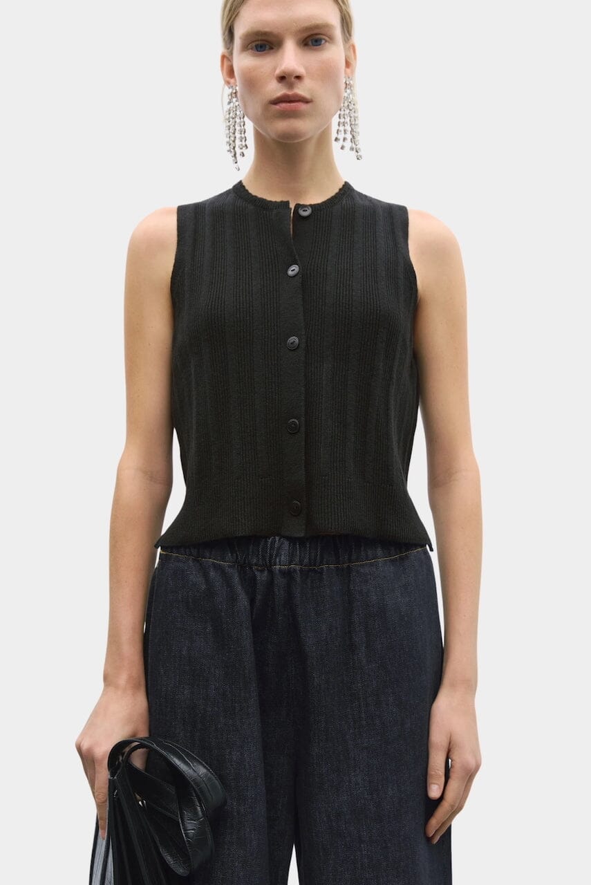 Cordera Merino Wool Ribbed Waistcoat - Black