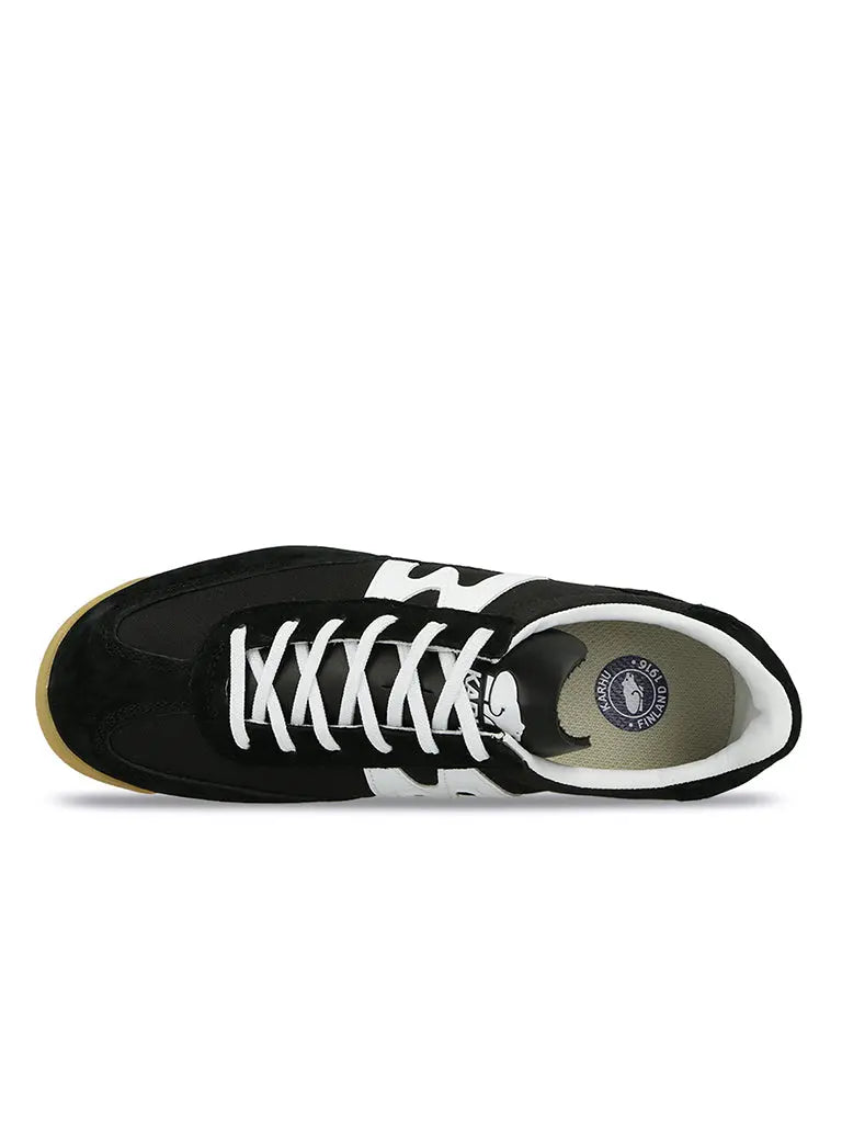 Karhu Mestari Shoes - Black/White