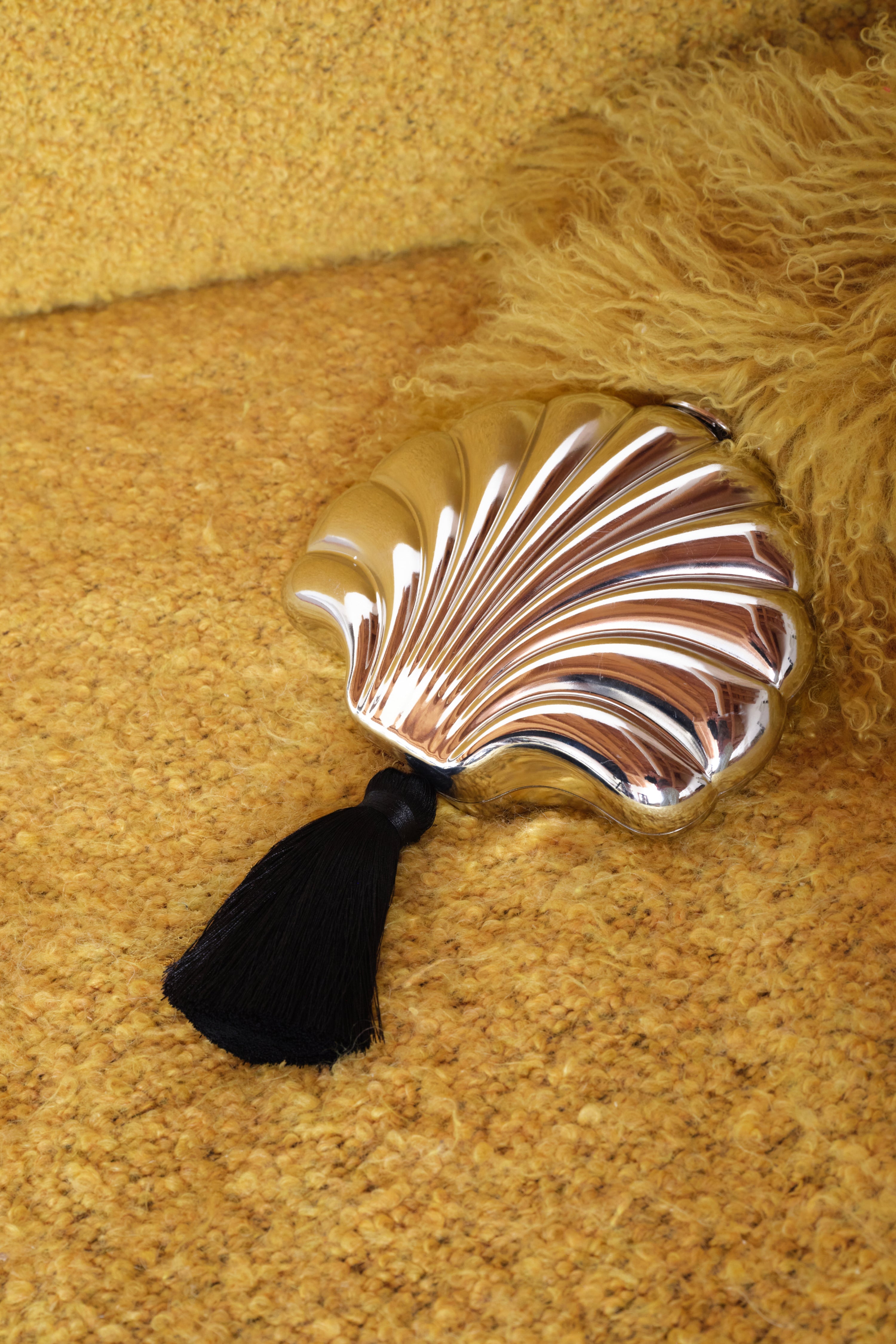 Simon Miller Metal Concha Clutch - Silver