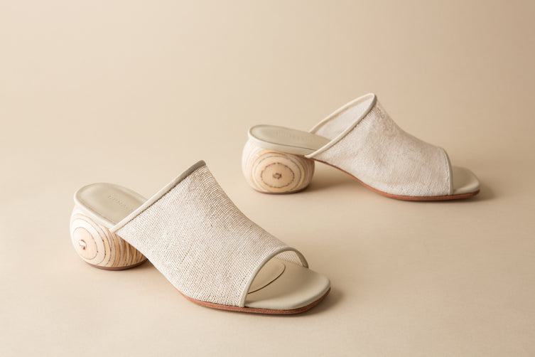 Huma Blanco Milla Heeled Mule - Natural