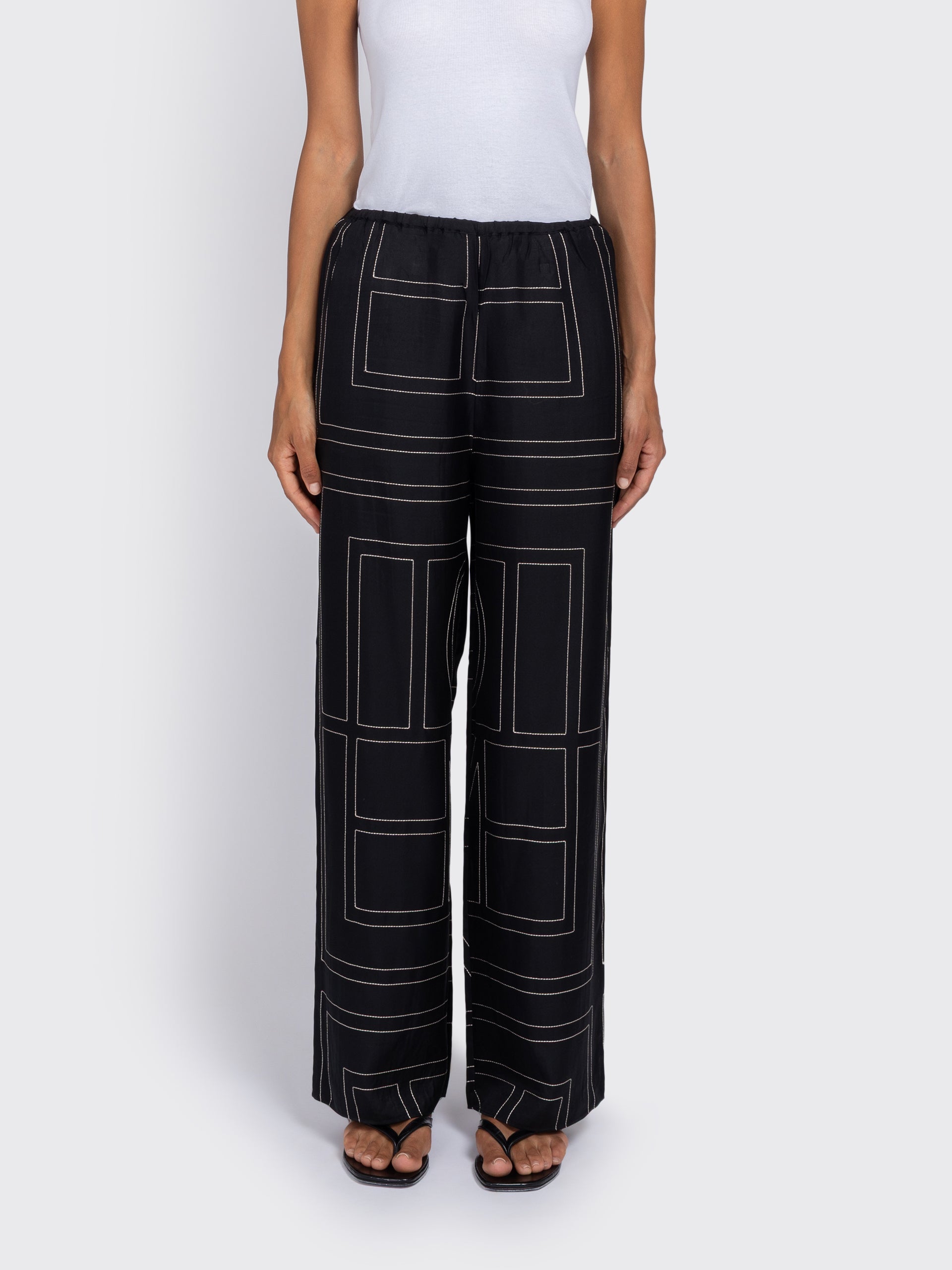 Totême Monogram Silk Pj Bottoms - Black