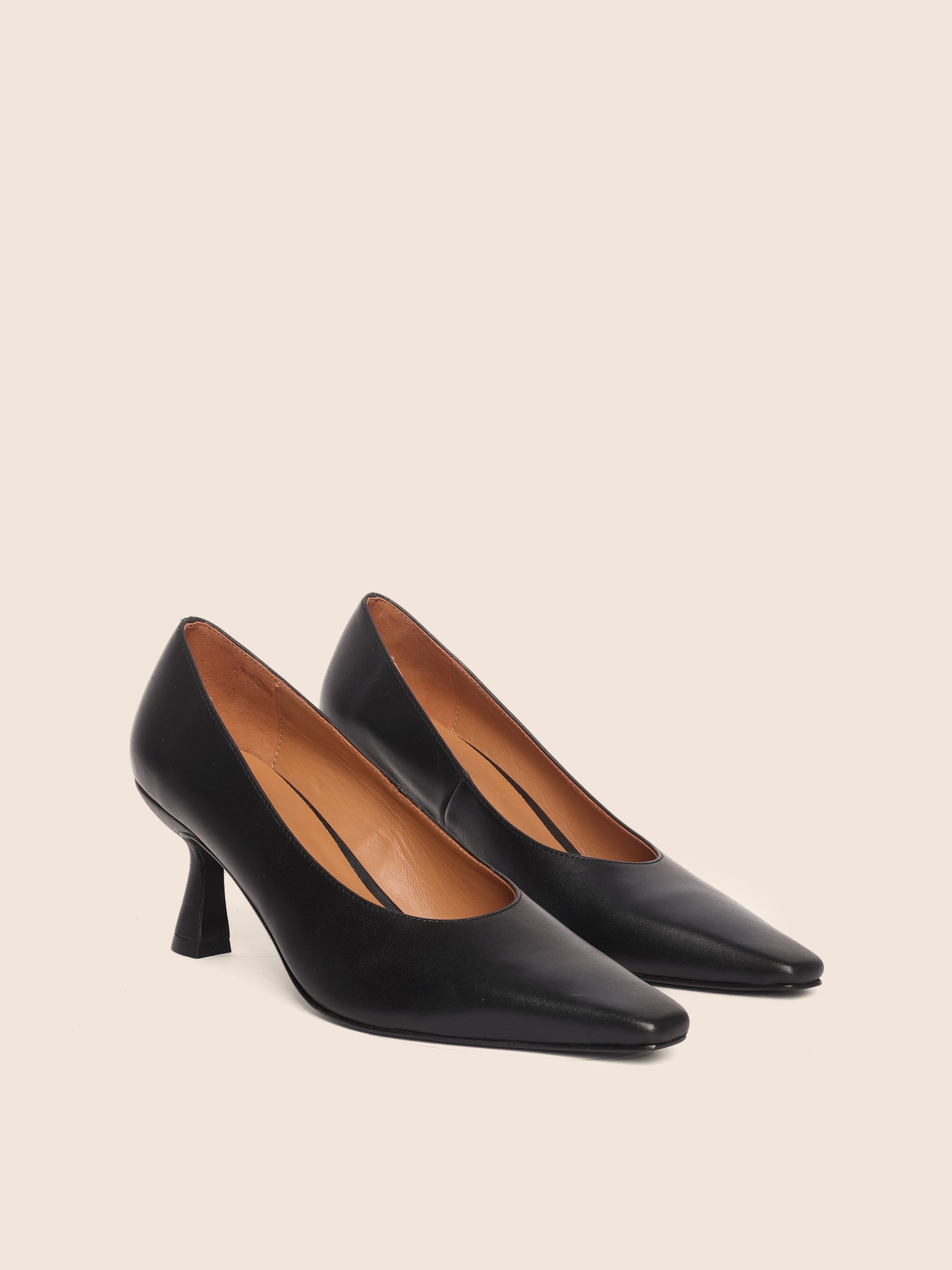 Maguire Navia Heel