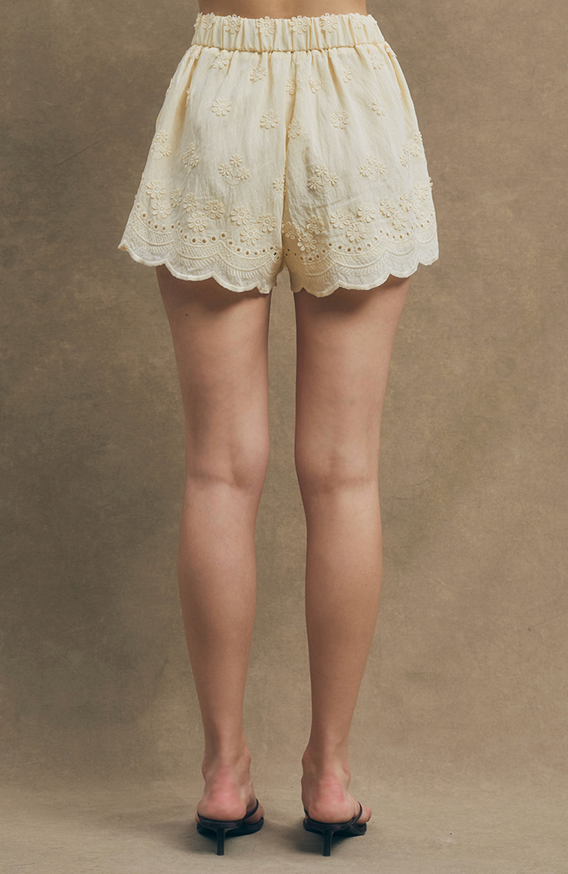 Maude Club Nellie Short - Butter Yellow