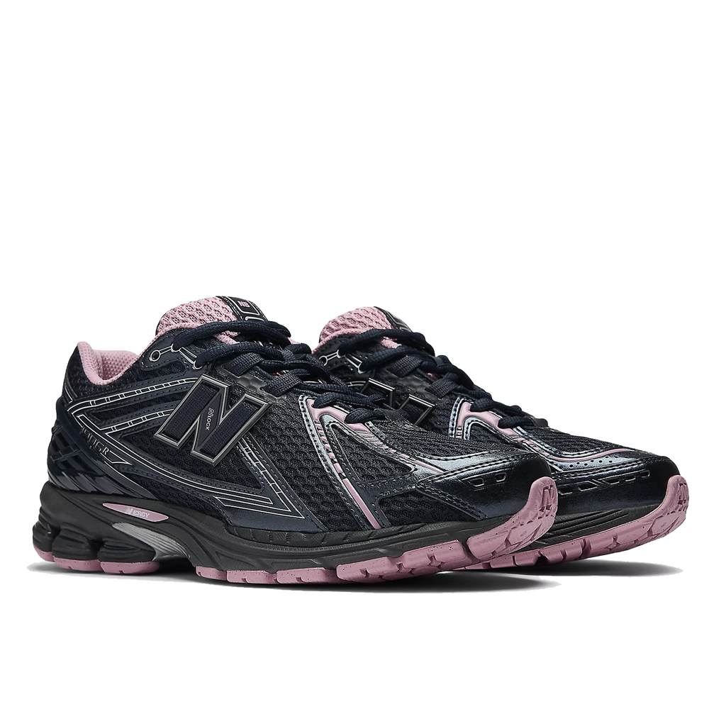 New Balance 1906R Sneakers