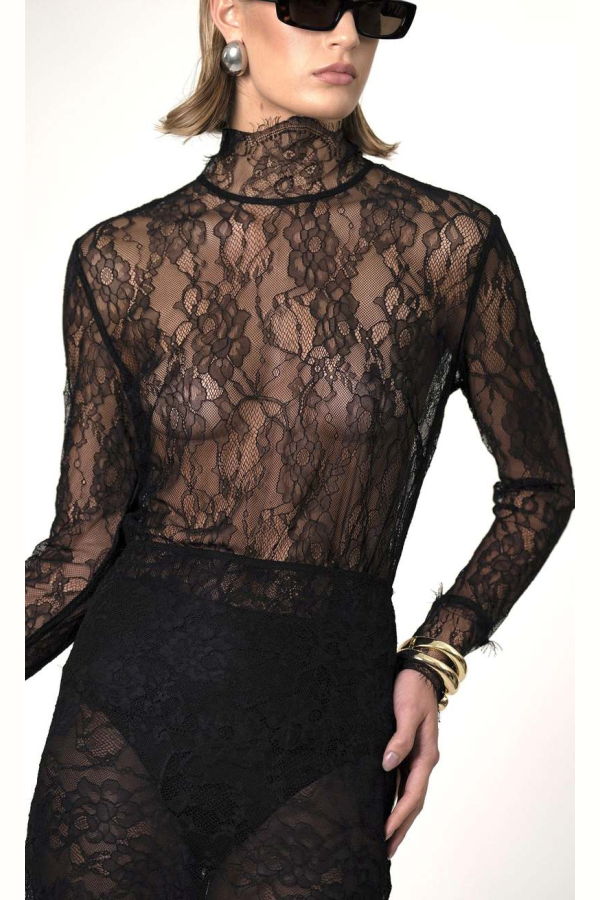 Nonchalant Label Mary Lace Top - black