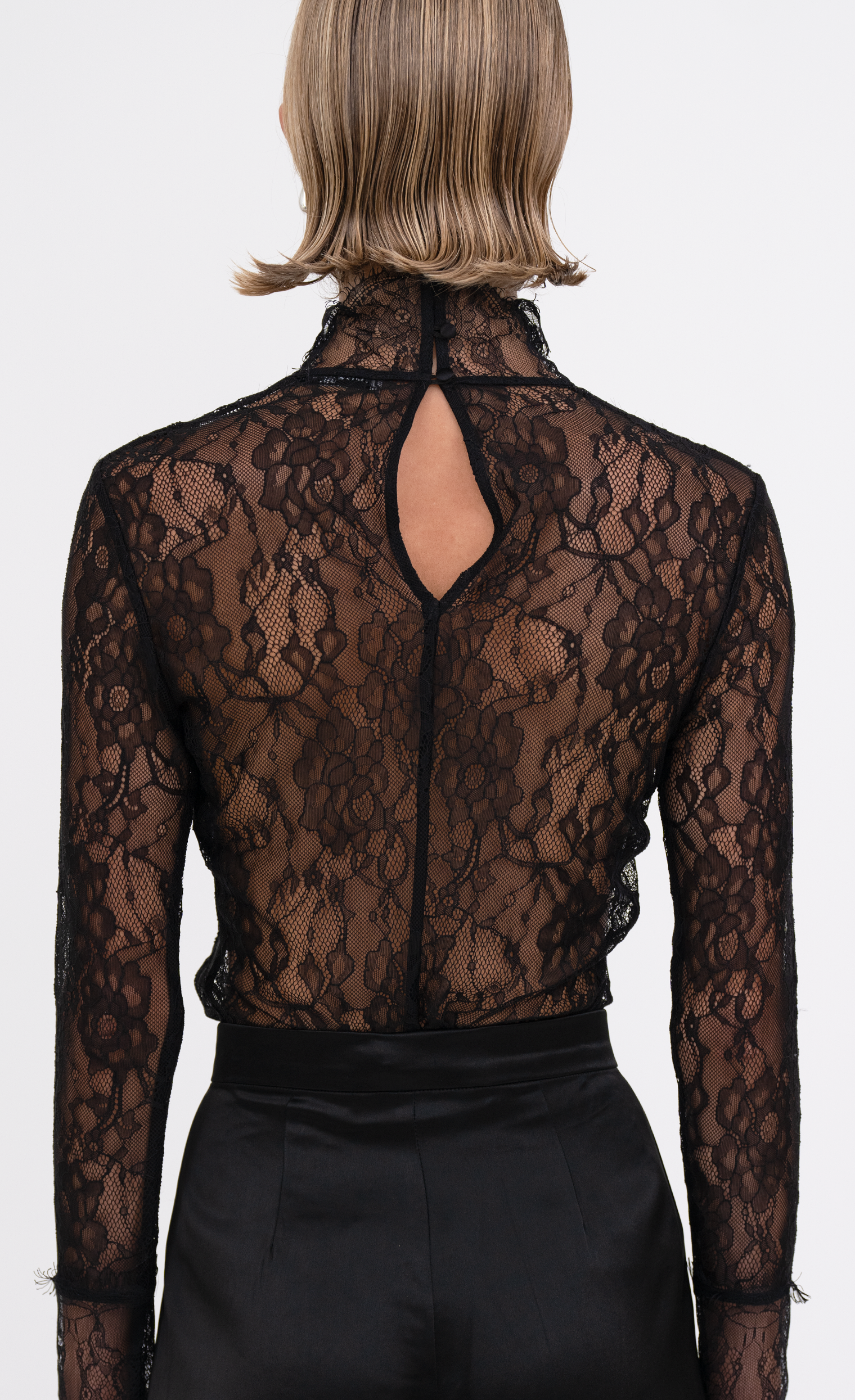 Nonchalant Label Mary Lace Top - black