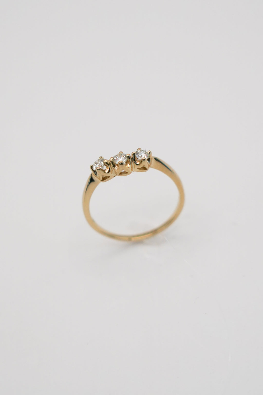 Odissea NY Triad Ring - Yellow Gold