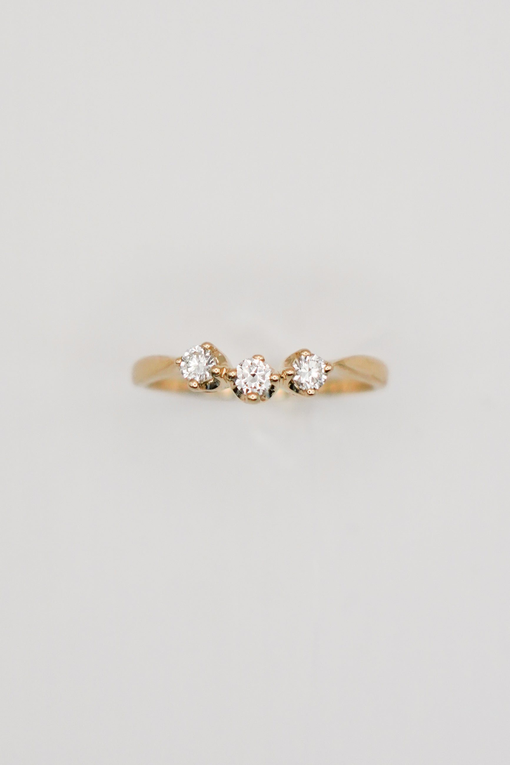 Odissea NY Triad Ring - Yellow Gold