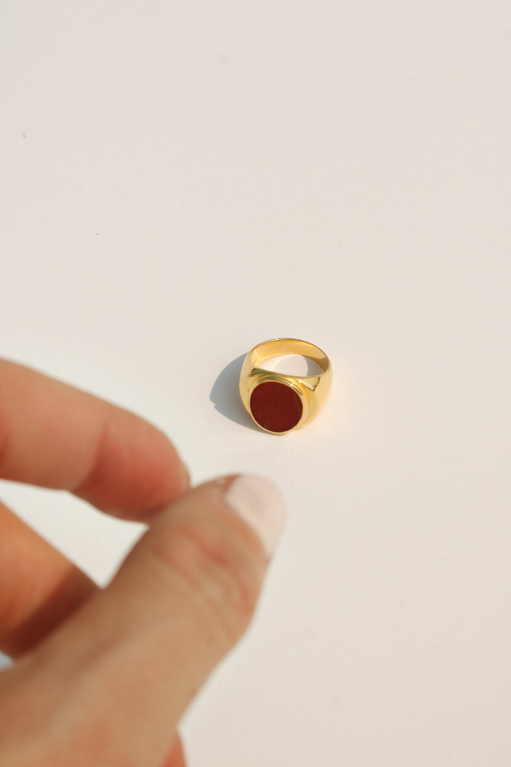 Odissea Perlmutte Carnelian Ring