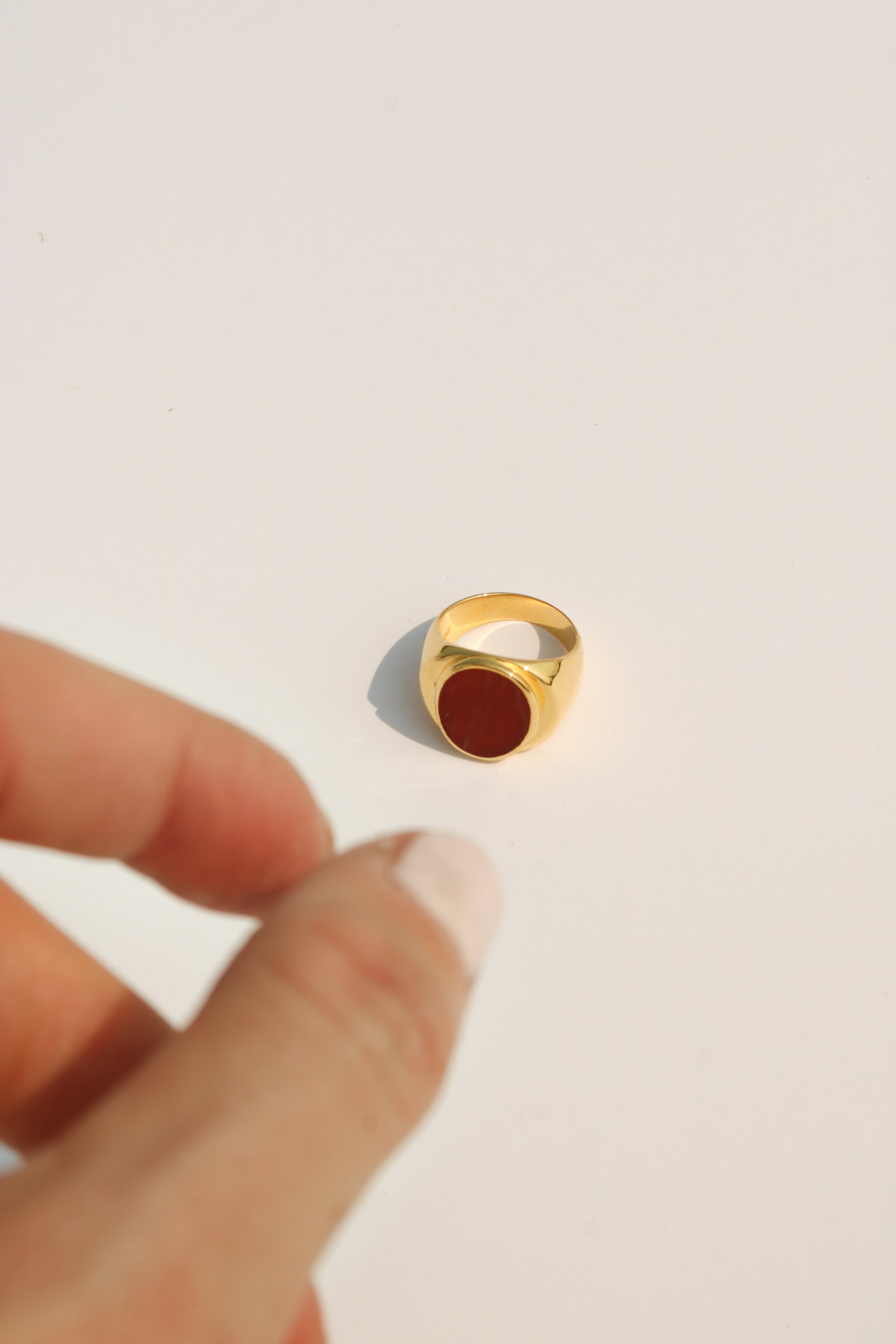 Odissea Perlmutte Carnelian Ring