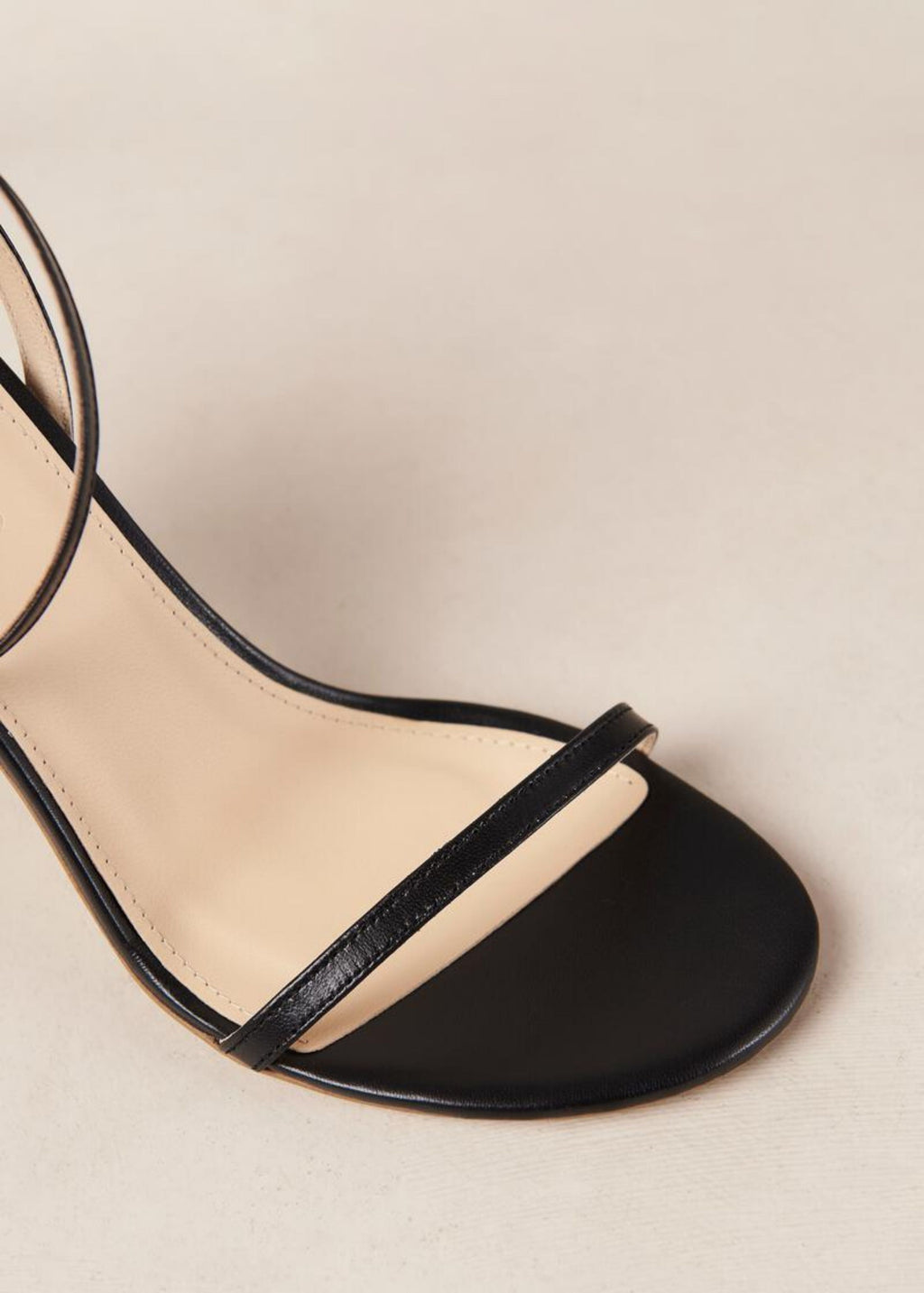 Alohas Otis Leather Sandals - Black